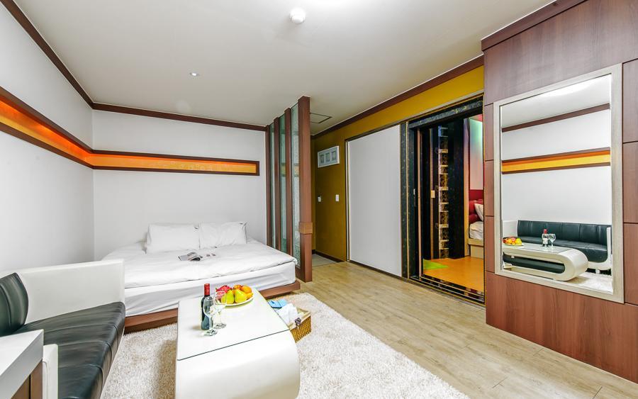 Mk Hotel Yeosu Exterior photo