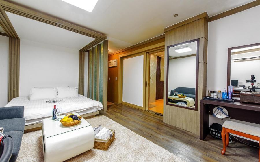 Mk Hotel Yeosu Exterior photo